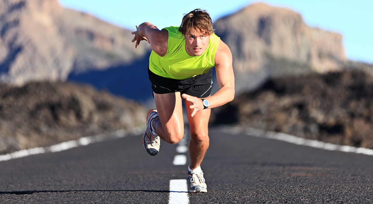 gymnastiki-burpee-me-askisi-lipos-Kapse-h-fwtia-gia-oloyo-swma-mensdaygr